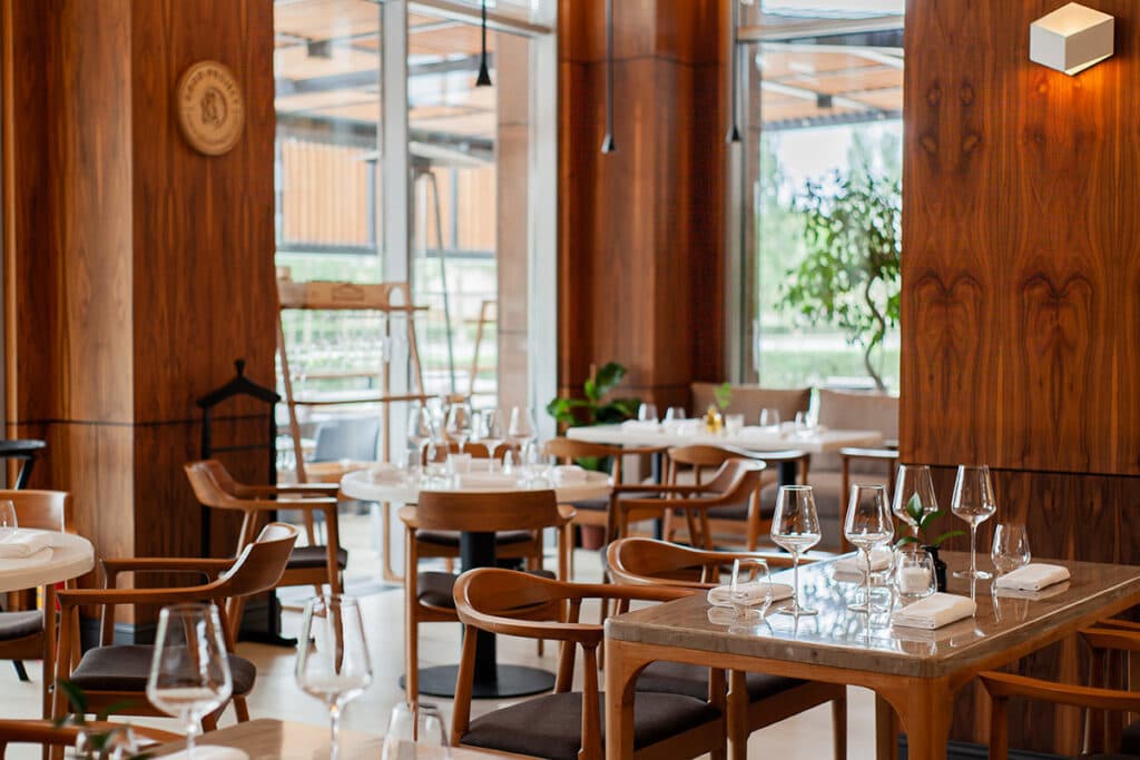 Eva wine cafe